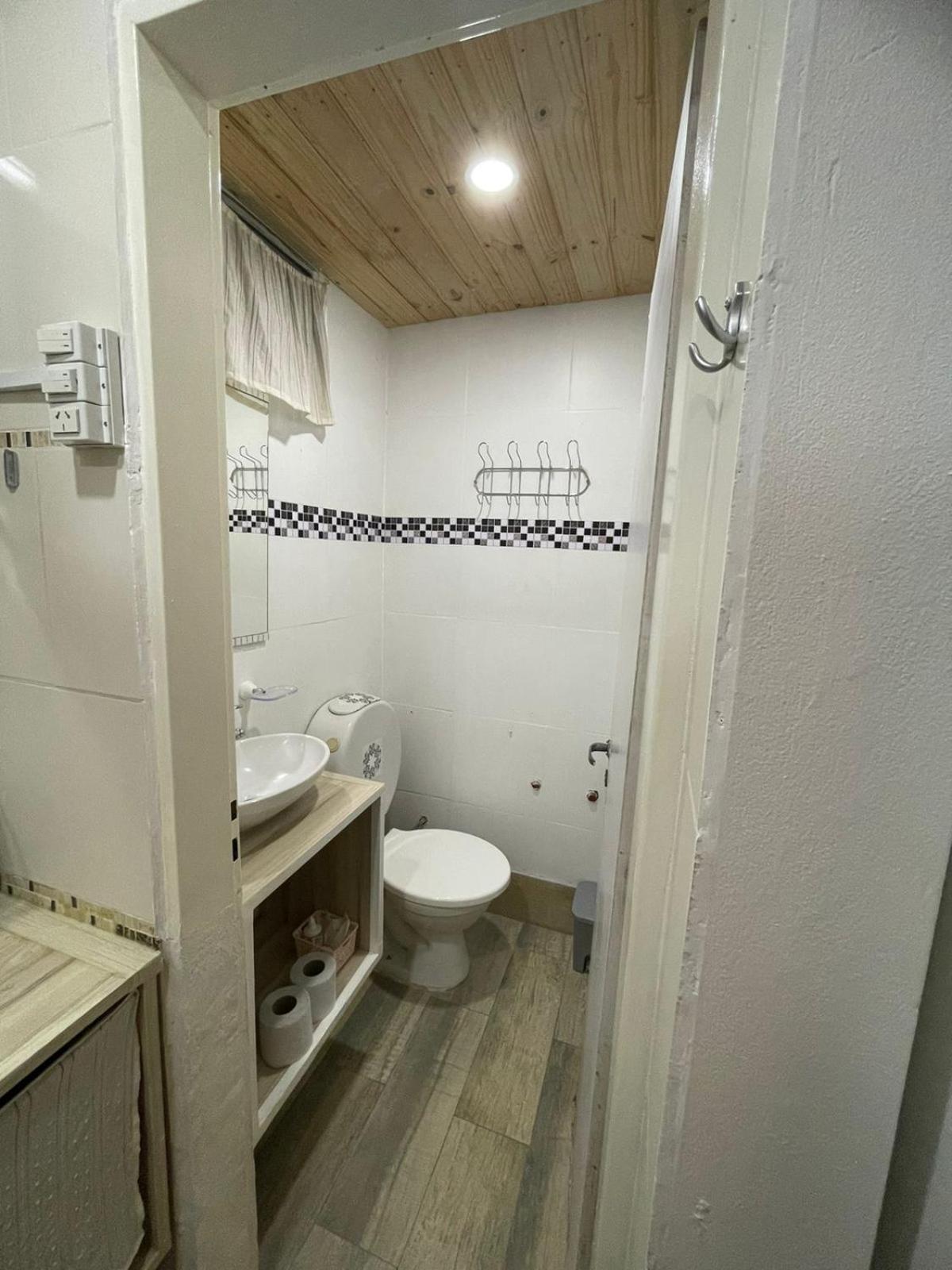 Ezeiza 2 Monoambiente Privado A 15 Minutos Del Aeropuerto Opcional Tranfer Desde Y Hacia El Aeropuerto De Ezeiza Las 24 Horas Pet Friendly المظهر الخارجي الصورة